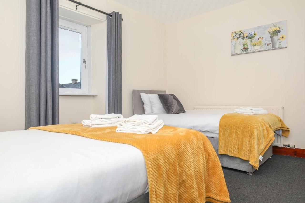 Modern Guest House - Central Inverness - Complimentary Snacks - Free Parking Exterior photo