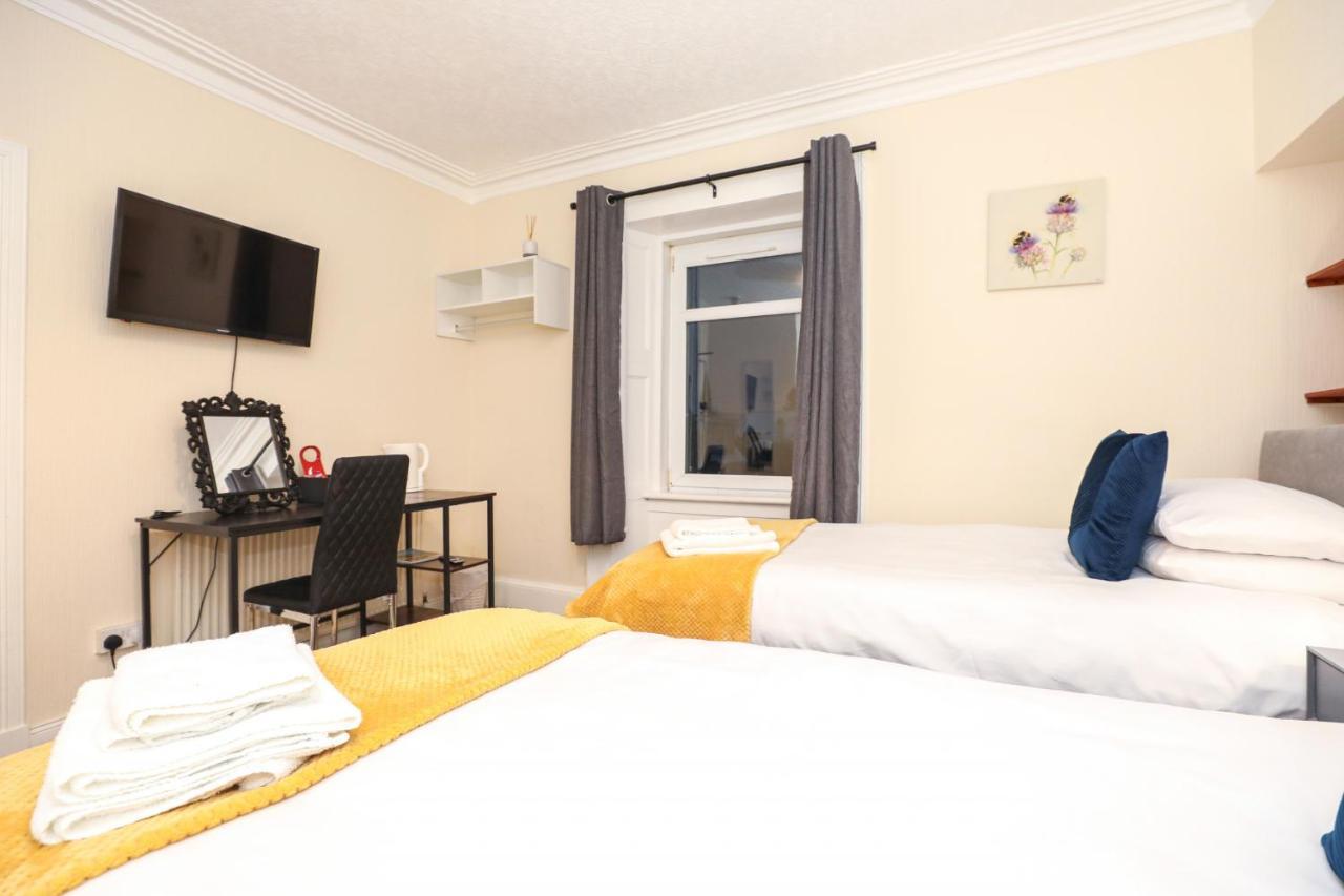 Modern Guest House - Central Inverness - Complimentary Snacks - Free Parking Exterior photo