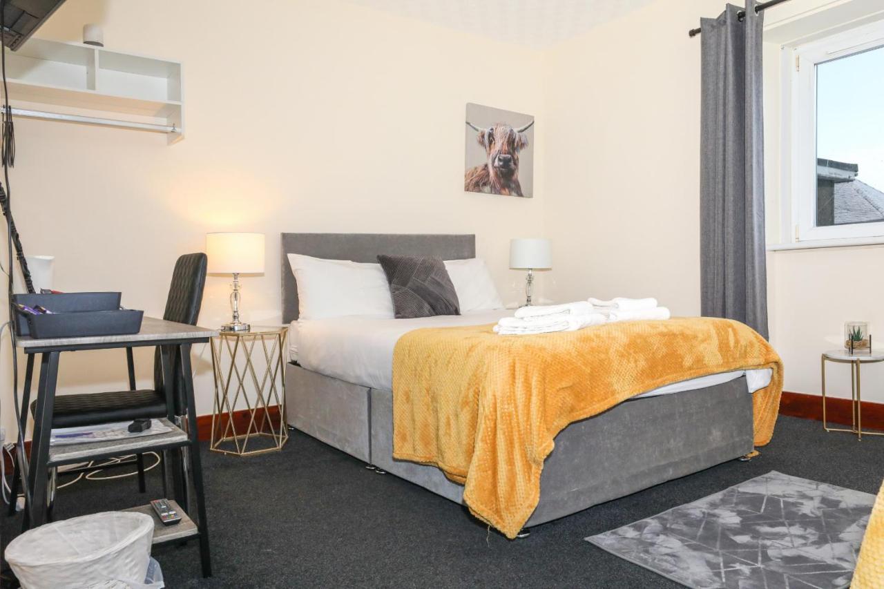 Modern Guest House - Central Inverness - Complimentary Snacks - Free Parking Exterior photo